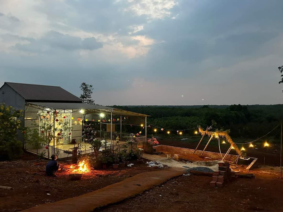 Nhà bên đồi Đắk Nông