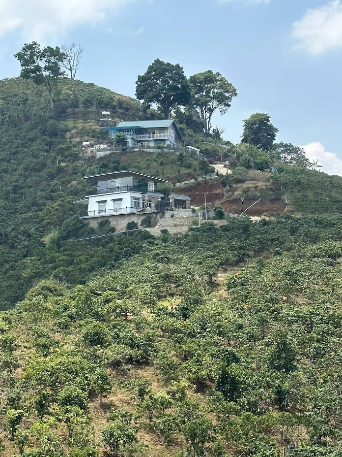 Nhà bên đồi tại Đắk Nông